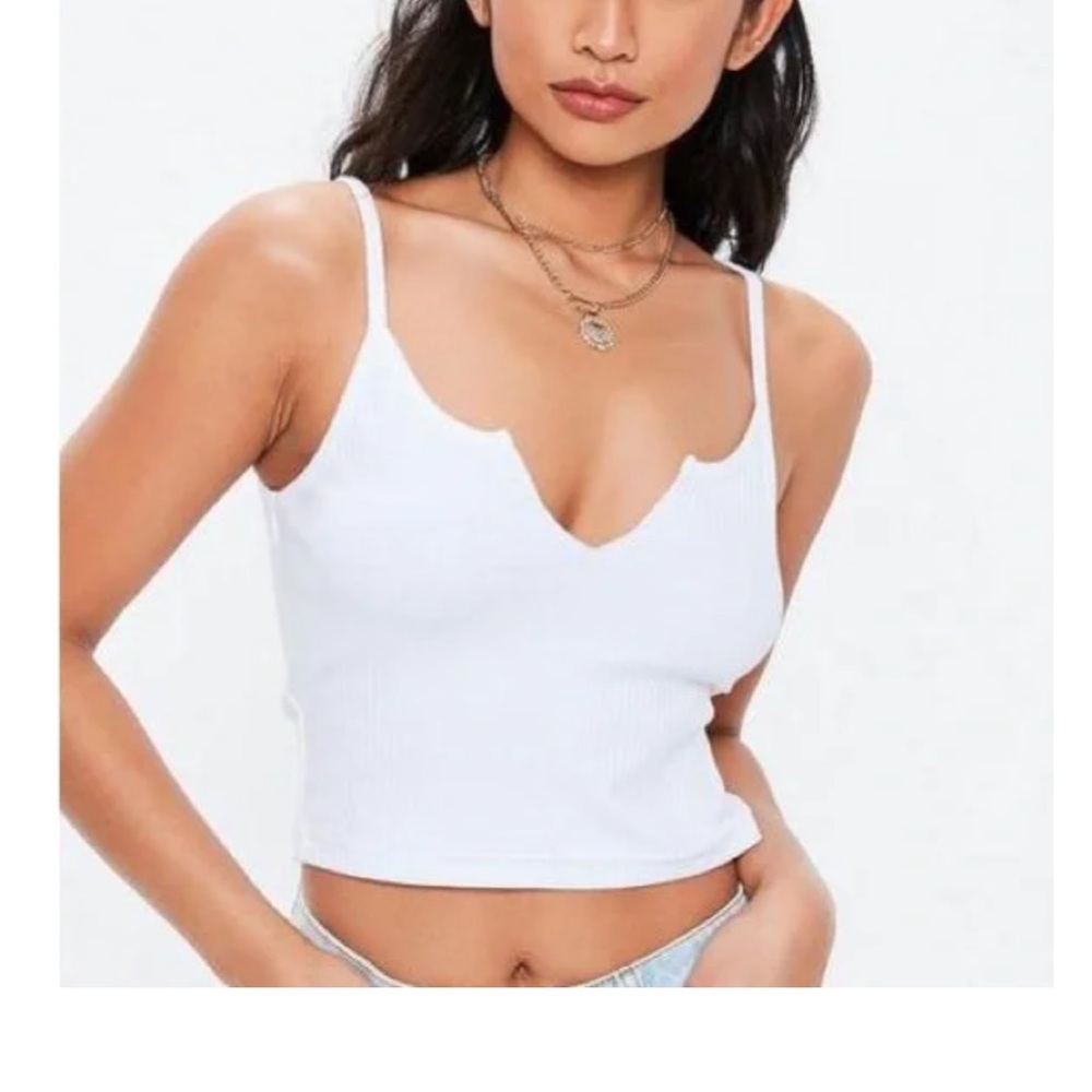 BOZZOLO Notch Neck Rib Cami Top.